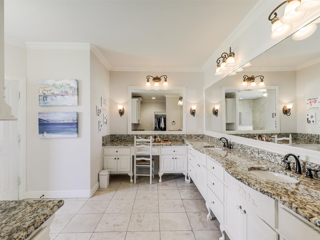 4428 Lake Breeze Drive - Photo 20
