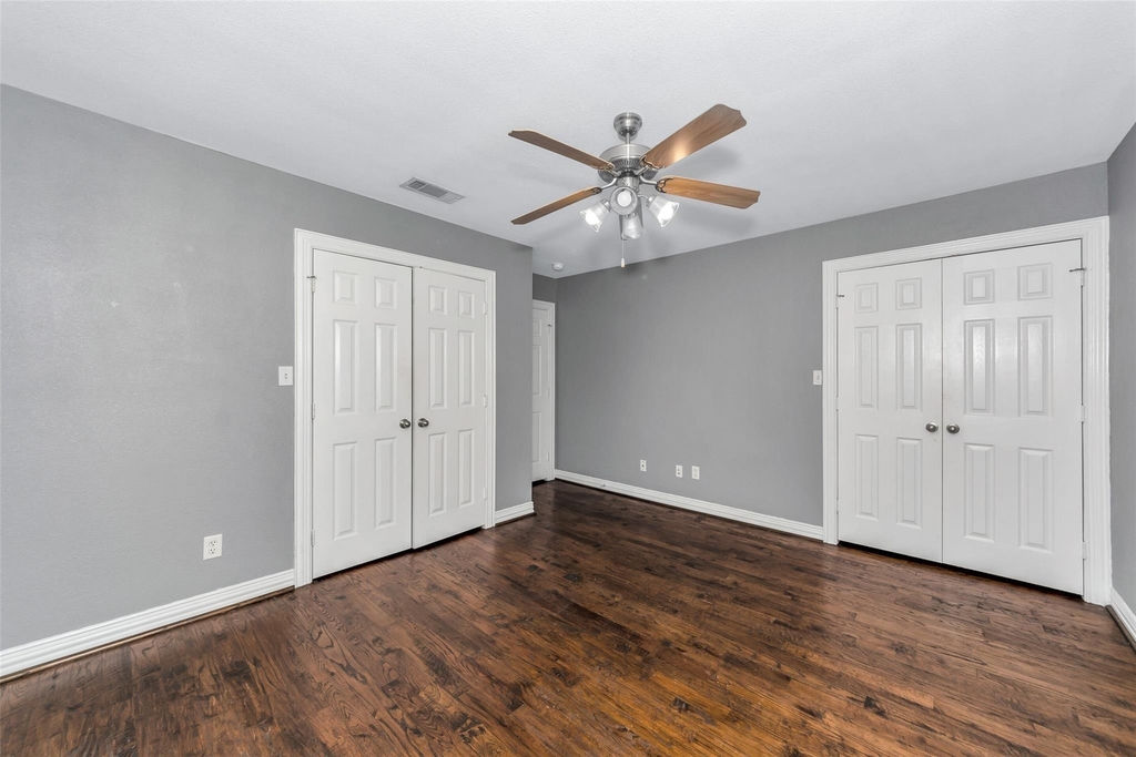 4721 Bradford Drive - Photo 17