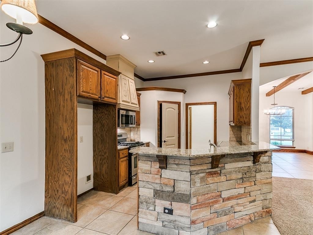 805 Nw 193rd Street - Photo 16
