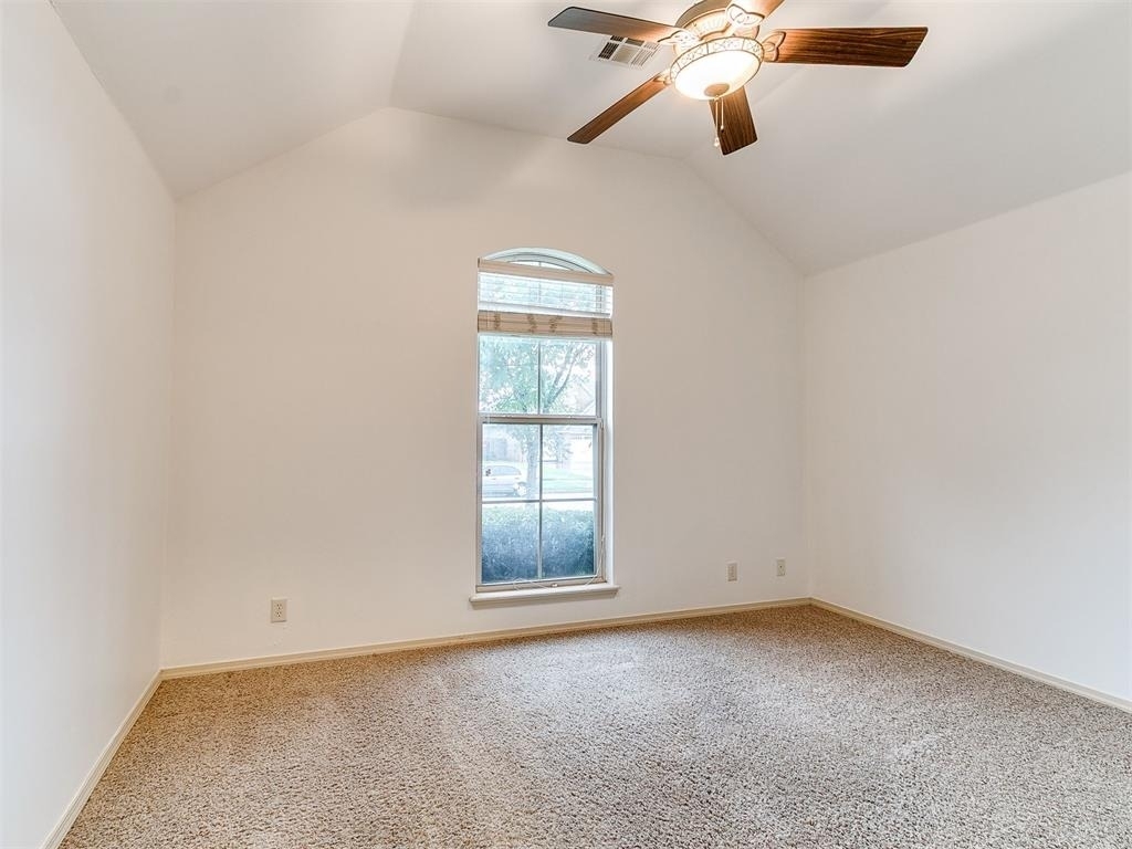 805 Nw 193rd Street - Photo 20