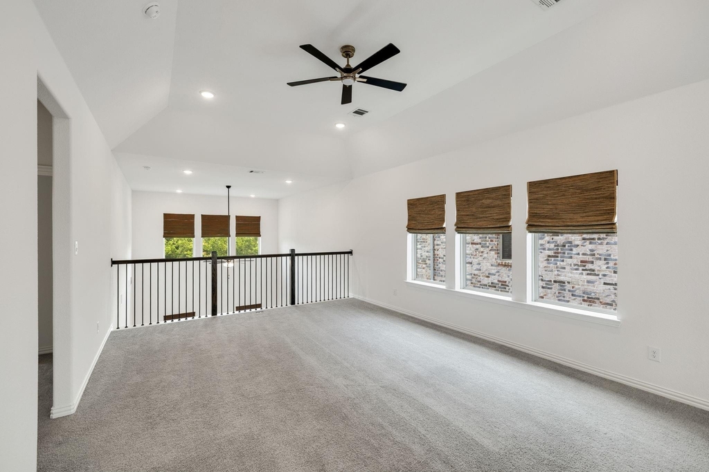 3100 Greenbriar Drive - Photo 25