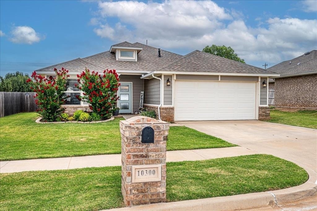 10300 Glover River Drive - Photo 0