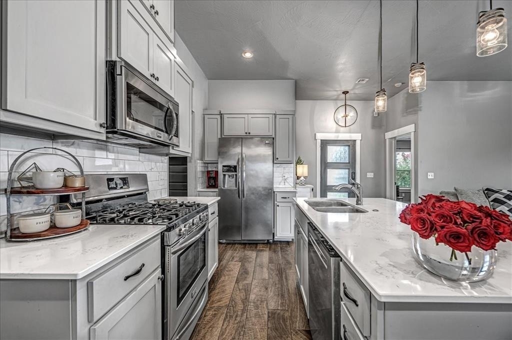 10300 Glover River Drive - Photo 9