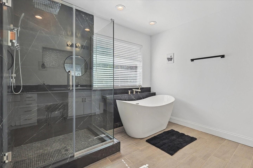 3608 Courtdale - Photo 11