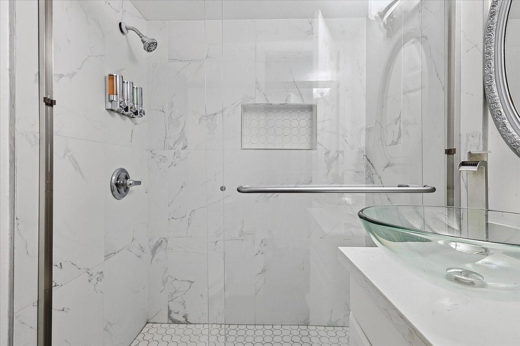 3608 Courtdale - Photo 15