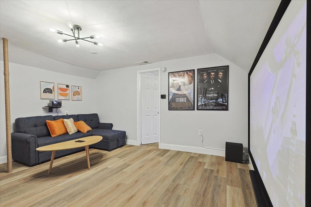 3608 Courtdale - Photo 20