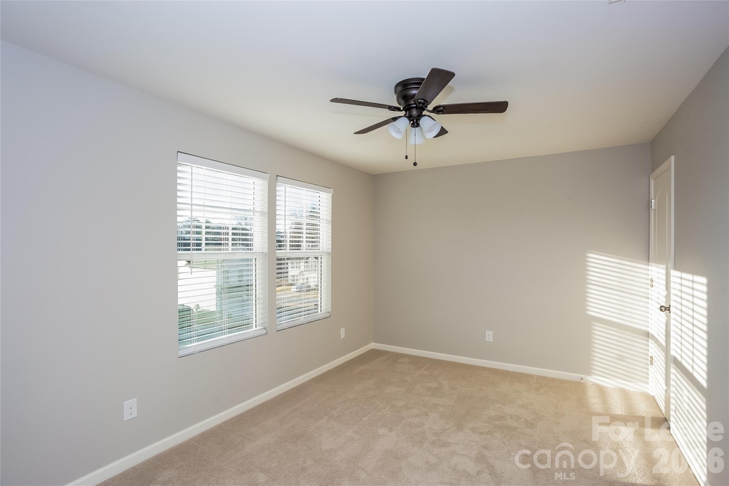 1072 Ramsgate Drive Sw - Photo 8