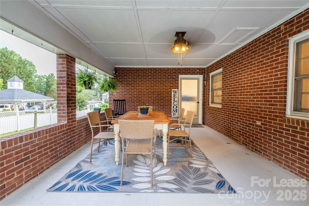34 Willow Street - Photo 38