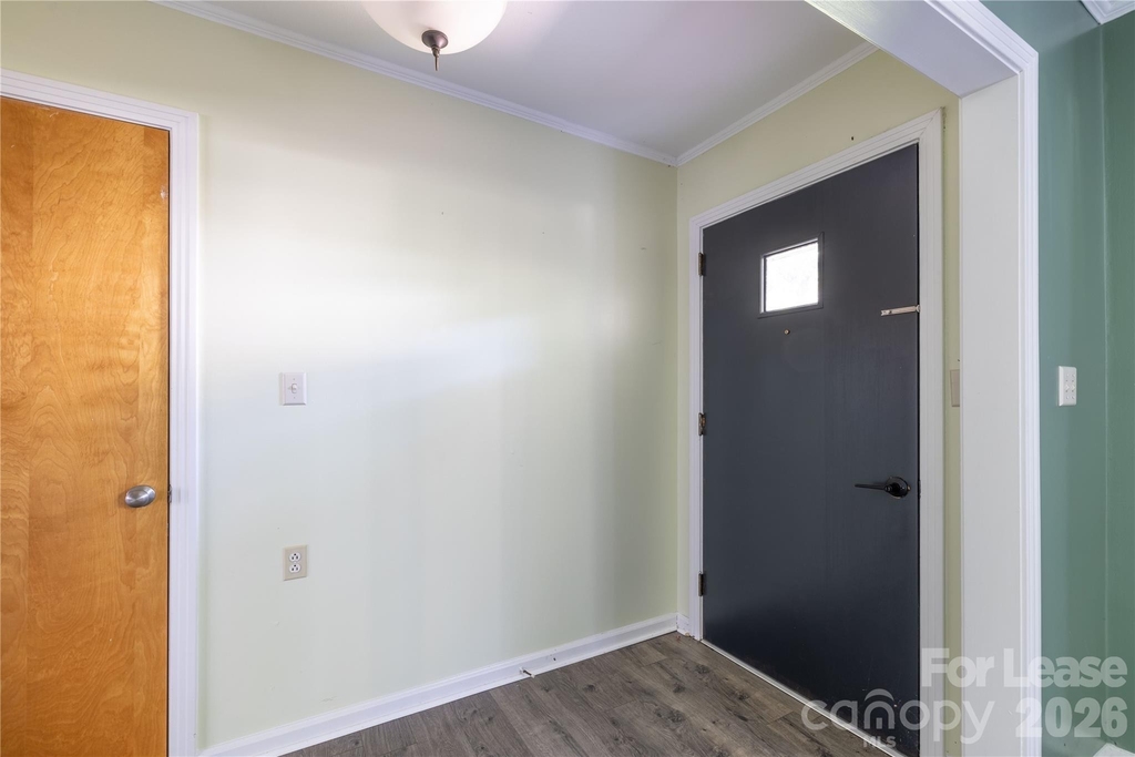 34 Willow Street - Photo 7