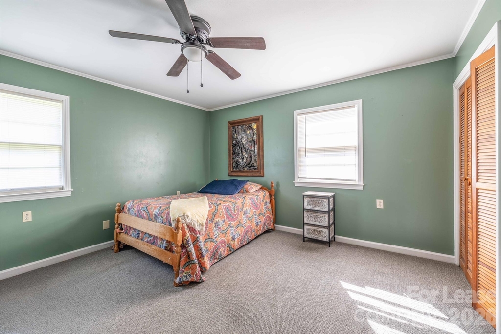 34 Willow Street - Photo 23