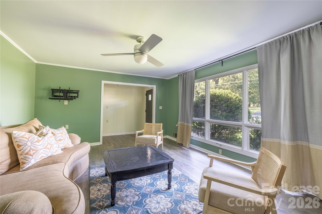 34 Willow Street - Photo 10