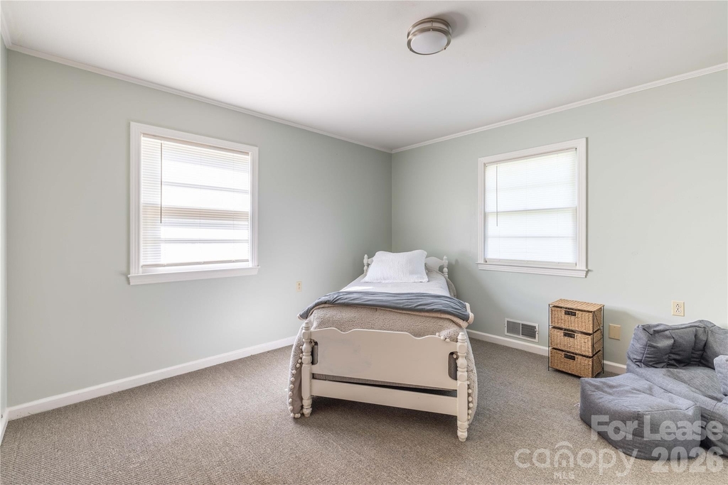 34 Willow Street - Photo 17