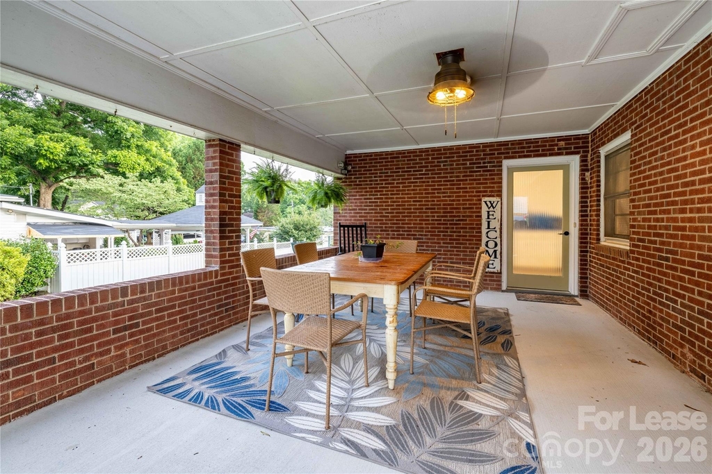34 Willow Street - Photo 37