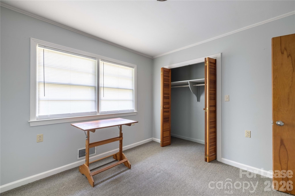 34 Willow Street - Photo 15