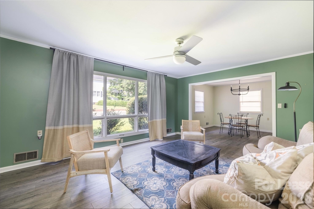 34 Willow Street - Photo 8