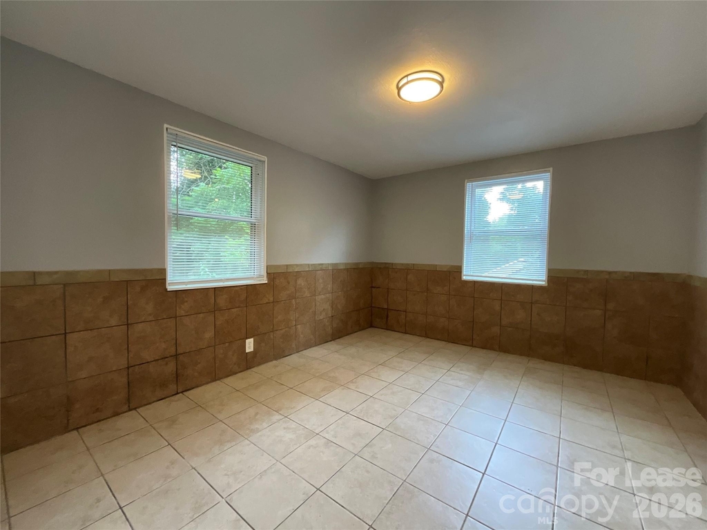259 Jefferson Court - Photo 13