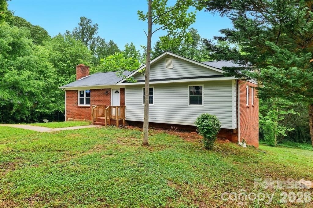 131 Little Forest Lane - Photo 0