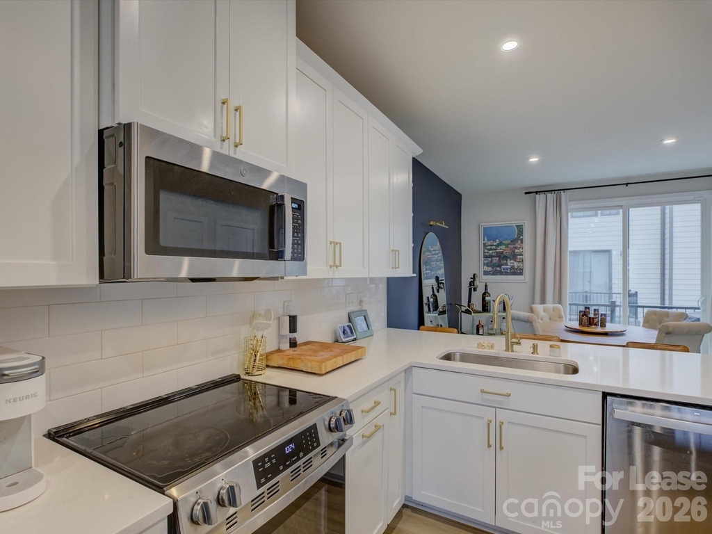 6112 Station Crossing Avenue - Photo 22