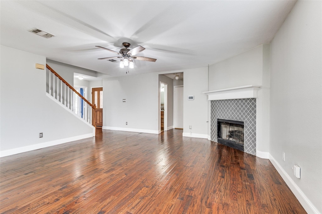 414 Ridgegate Drive - Photo 5