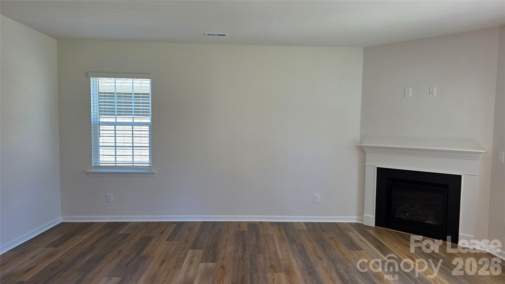 1348 Secrest Commons Drive - Photo 9