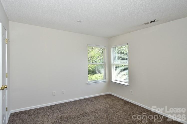 118 Peterborough Drive - Photo 12