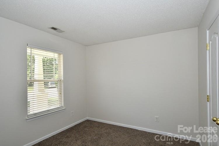 118 Peterborough Drive - Photo 16