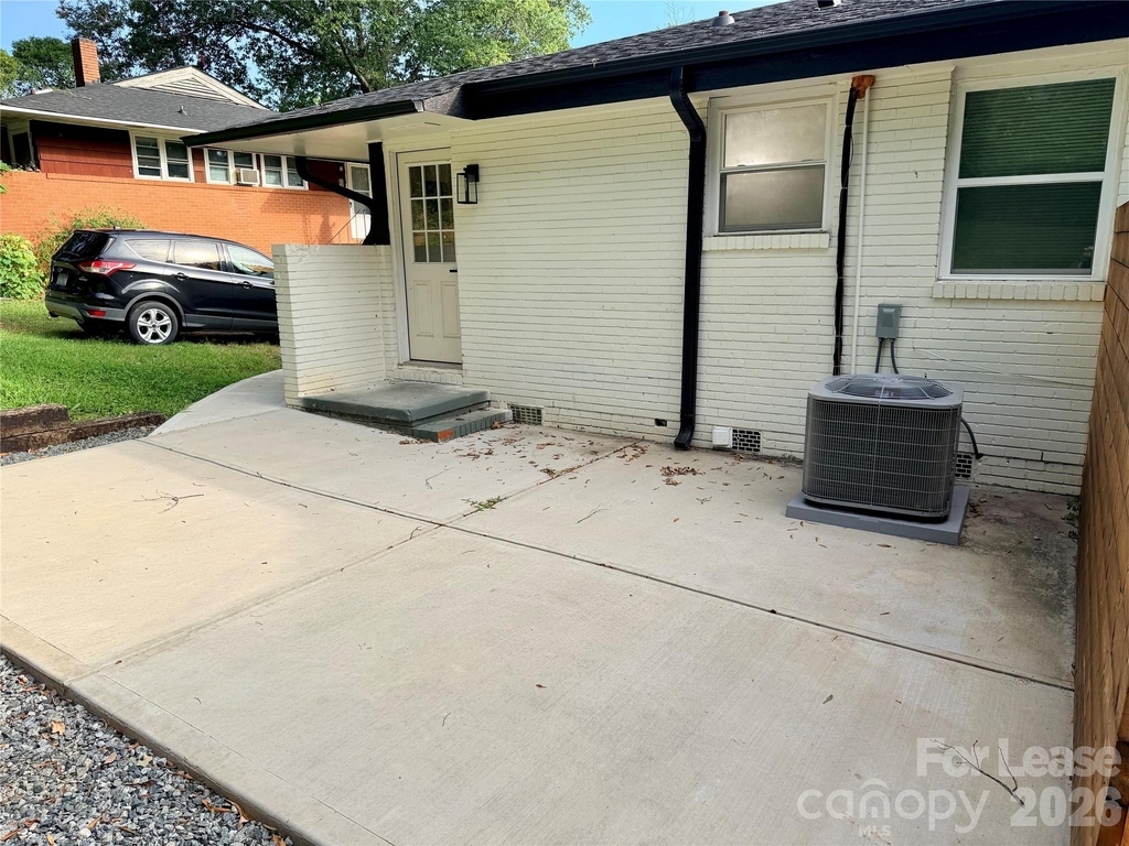 1448 Academy Street - Photo 22