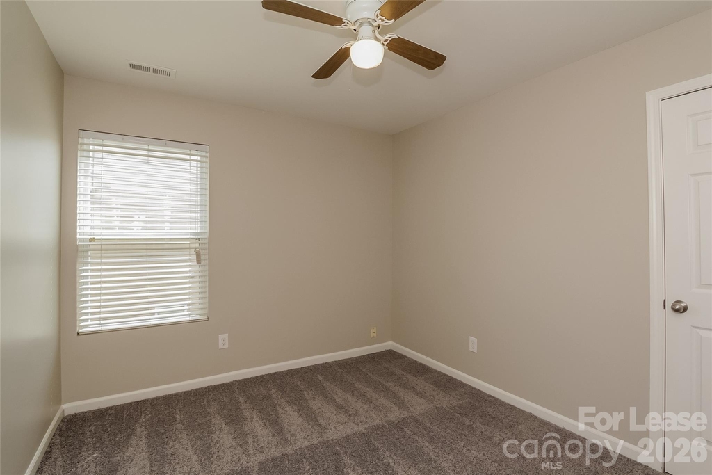 7215 Waldon Park Lane - Photo 8