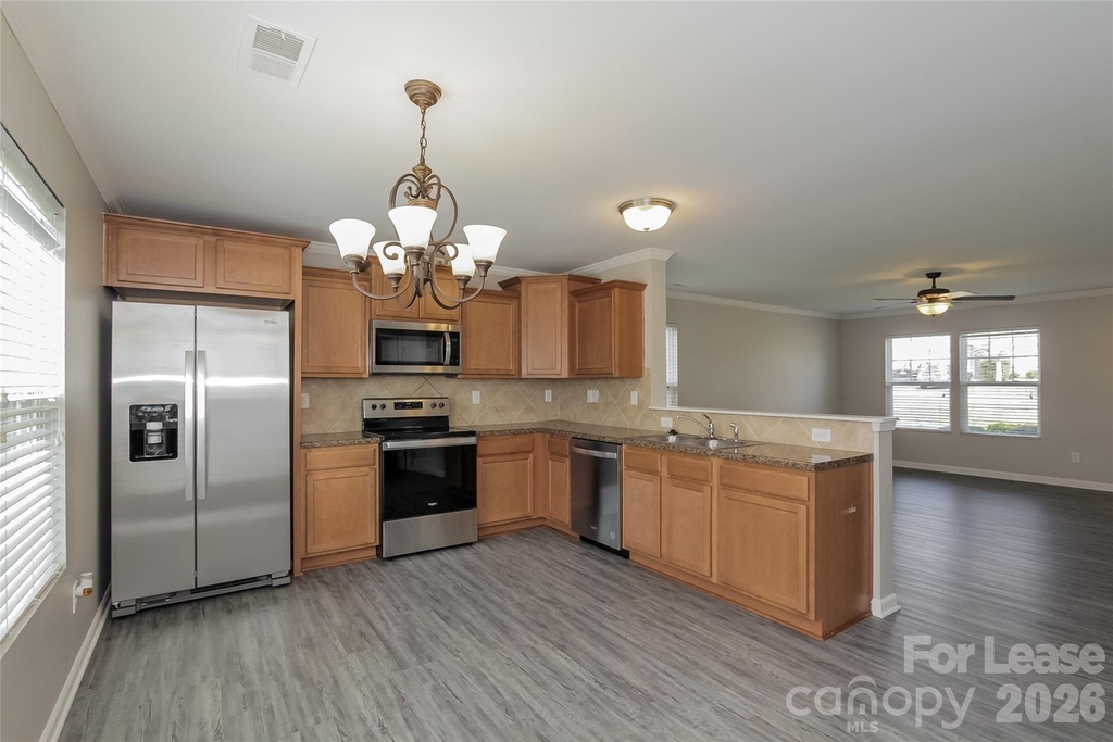 7215 Waldon Park Lane - Photo 3