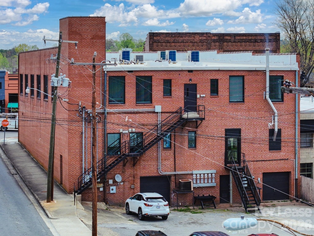 138 S Main Street - Photo 10