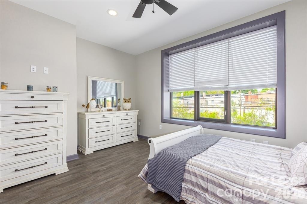 138 S Main Street - Photo 4