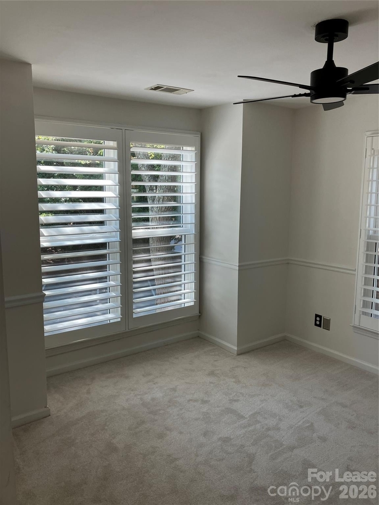 820 Southwest Drive - Photo 17