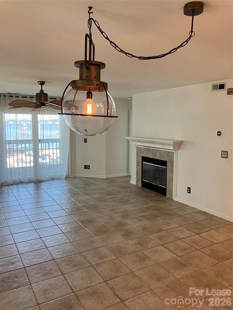 820 Southwest Drive - Photo 4