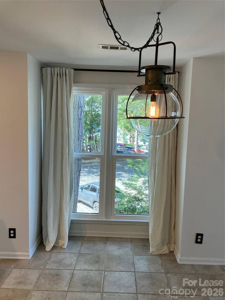 820 Southwest Drive - Photo 11
