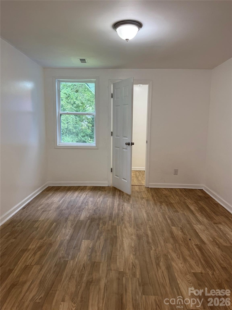 332 Mountain View Street - Photo 4