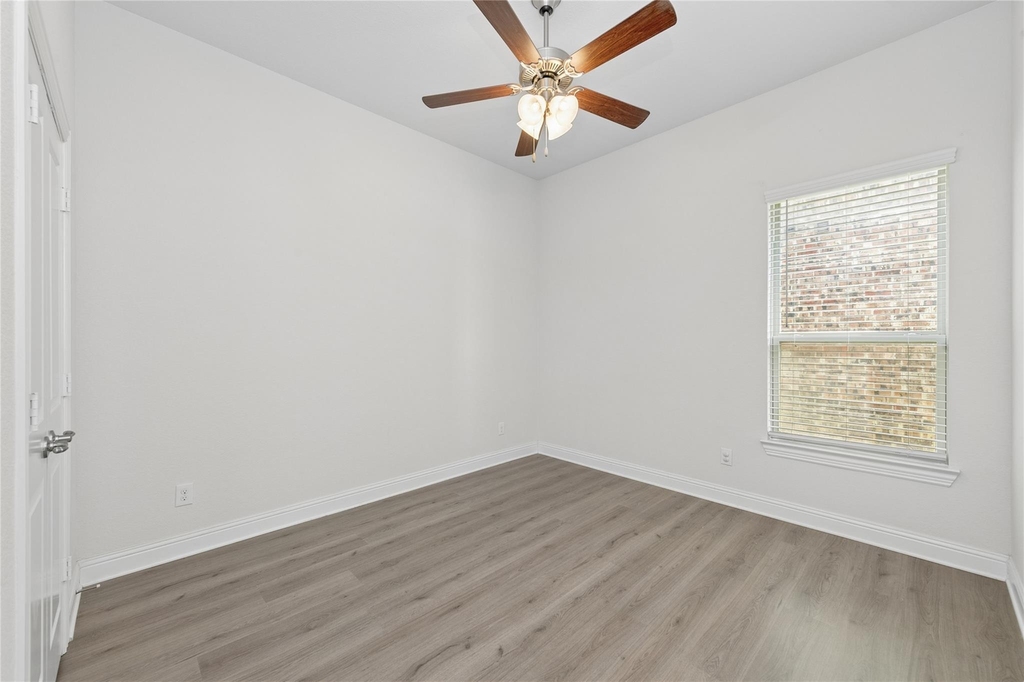 10917 Blaze Street - Photo 18