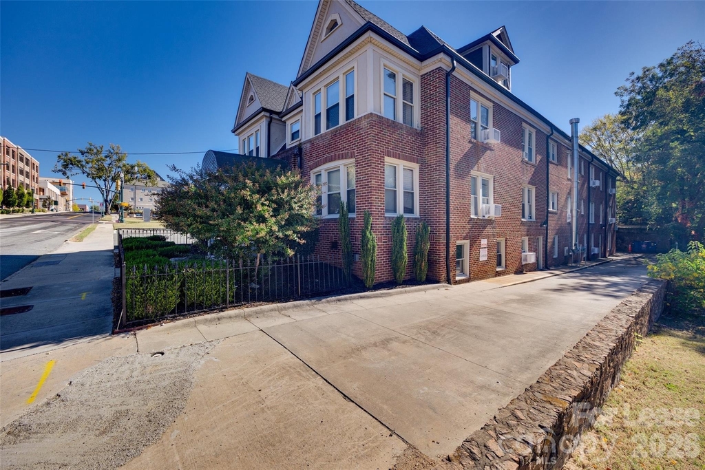 49 Corban Avenue Sw - Photo 14