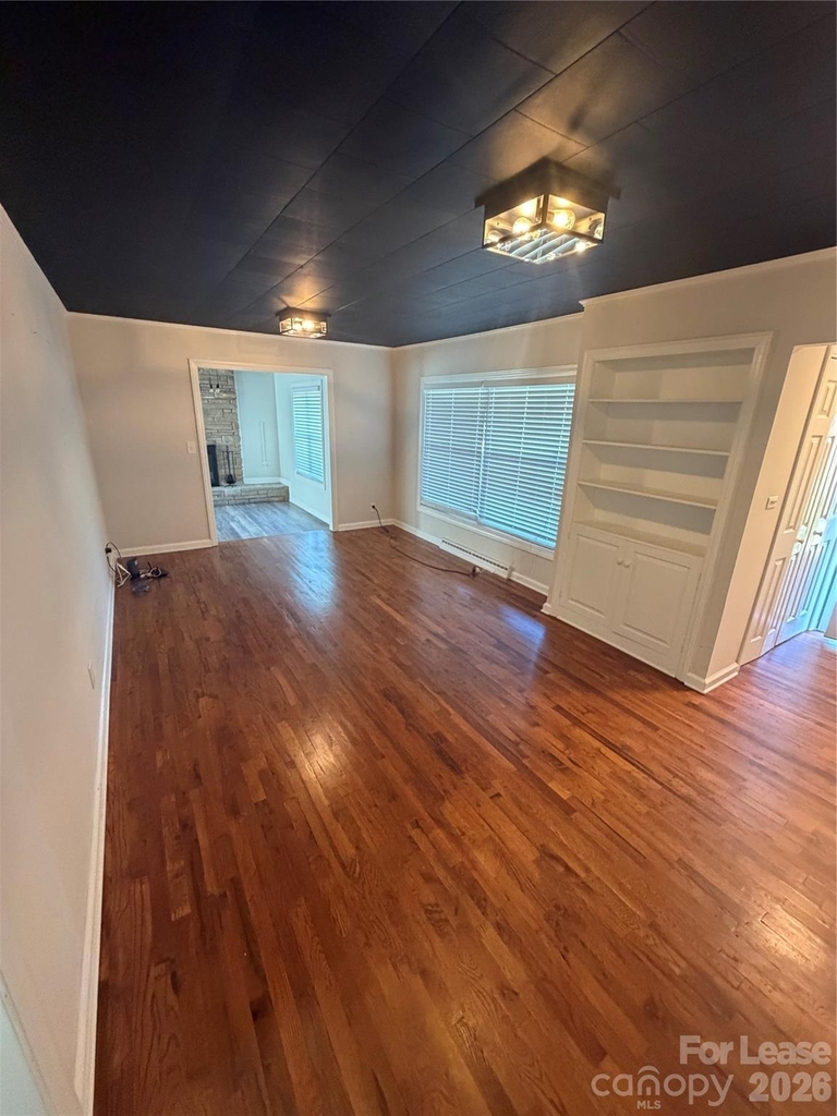 101 Mcentire Avenue - Photo 1