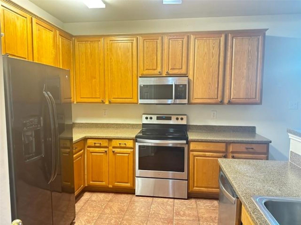 1526 Creek Springs Drive - Photo 2