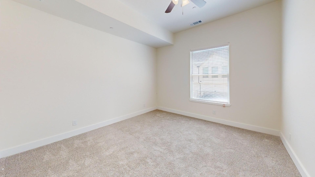 247 Mule Deer Mews - Photo 8
