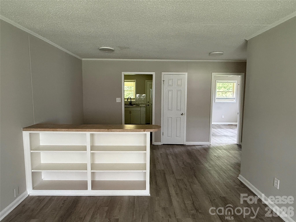 1773 River Road - Photo 2
