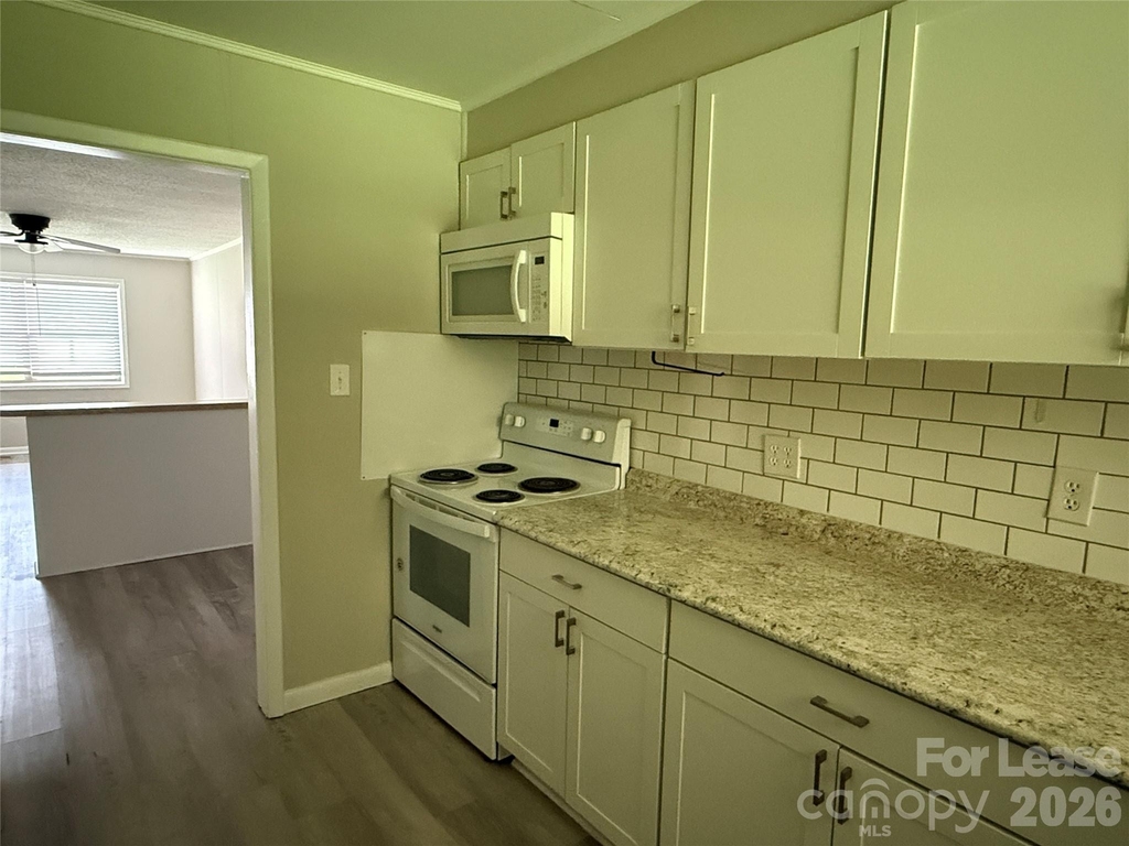 1773 River Road - Photo 4