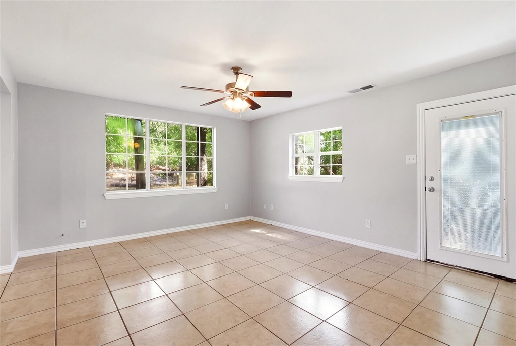 103 #b Calhoun Bend - Photo 1