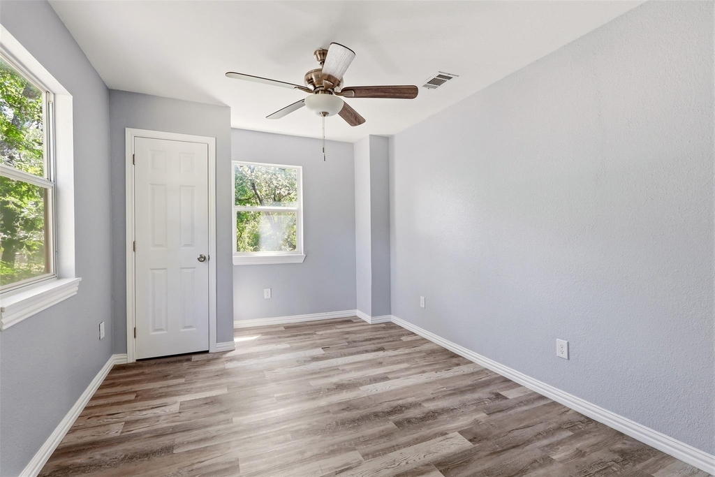 103 #b Calhoun Bend - Photo 11