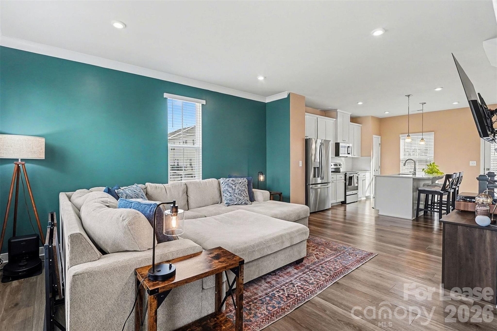 1546 Aspire Street - Photo 3