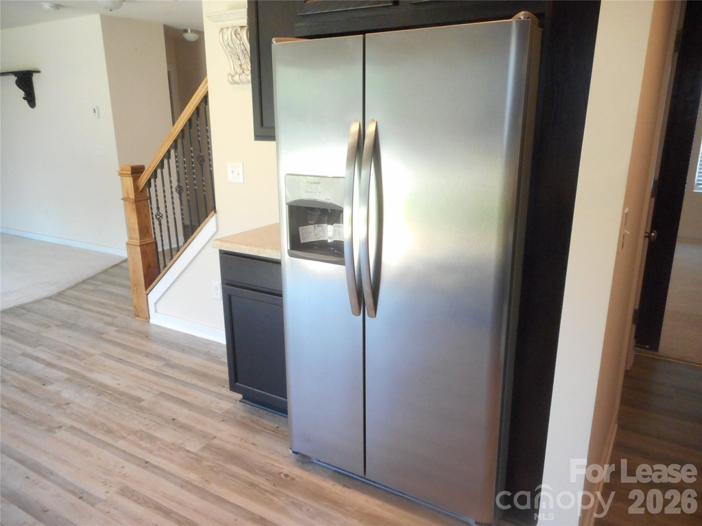 7156 Pitzer Drive - Photo 6