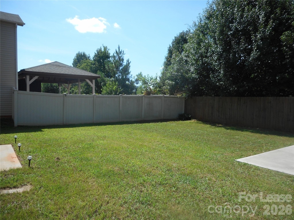 7156 Pitzer Drive - Photo 10