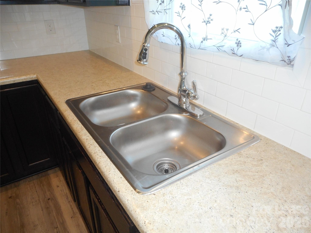 7156 Pitzer Drive - Photo 4