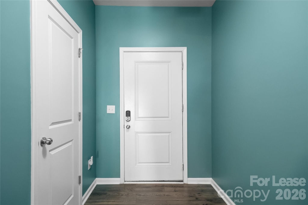 8176 Sheffield Drive - Photo 5