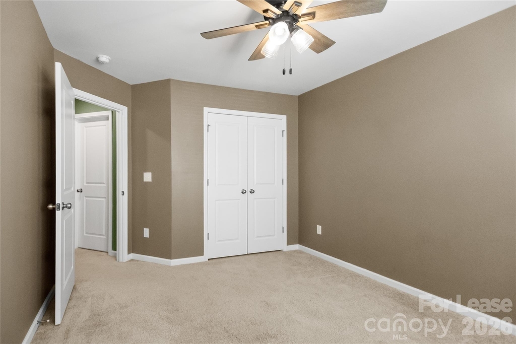 8176 Sheffield Drive - Photo 32